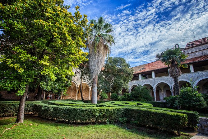Dubrovnik Game of Thrones Full-Day Tour + Lokrum & Srđ - Trsteno Arboretum, gardens that also serve the filming story