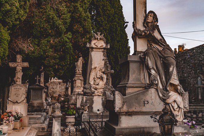 Dubrovnik Ghosts and Mystery Walking Tour - Why the tour starts at Boninovo, the eerie sea-view cemetery