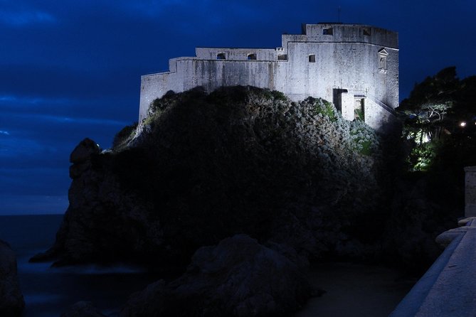 Dubrovnik Ghosts and Mystery Walking Tour - Pile Gate finale: forts with prison pasts and a fountain of nymphs