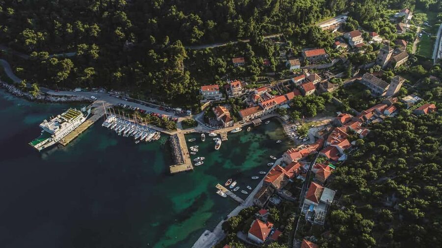 Dubrovnik: Island Boat Tour with Drinks & Lunch - Key things you’ll notice right away