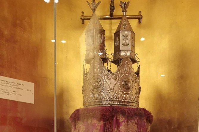 Dubrovnik Jewish Heritage Private Walking Tour - What “private walking tour” changes in Dubrovnik