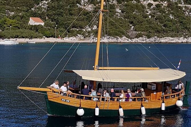 Dubrovnik Kayak Rental on Banje Beach - Weather Reality and What to Expect if Conditions Change