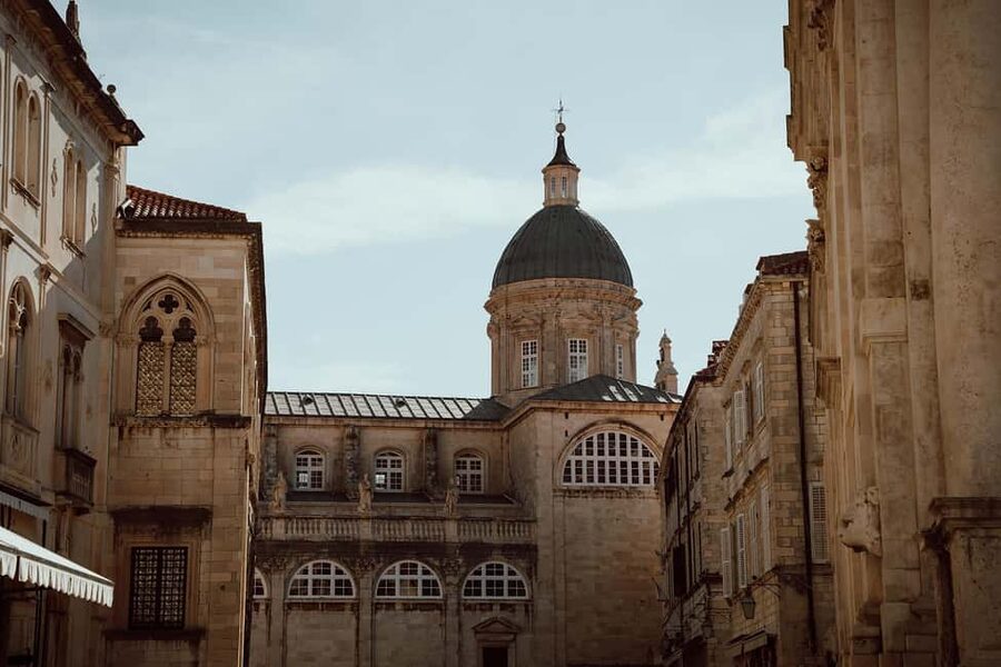 Dubrovnik: Old Town & City Walls Tour with Optional DU Pass - Should You Book This Dubrovnik Old Town and City Walls Tour?
