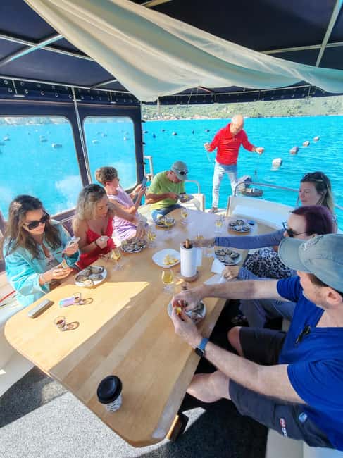 Dubrovnik: Oyster, Mussles, and Wine Tasting Tour in Ston - Exploring Ston: walls, Old Town lanes, and salt-pans time