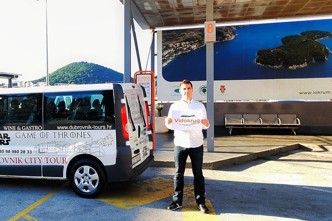 Dubrovnik Panorama Sightseeing with Tour Guide in Minivan - Guides and Commentary: How the Best Part Feels Like a Local Chat