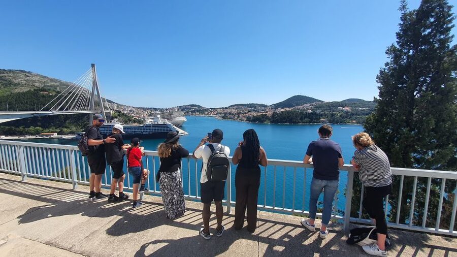 Dubrovnik: Panoramic Ride and Old Town Guided Walking Tour - Franjo Tuđman Bridge Stop: A Cruise-Ship-Scale View