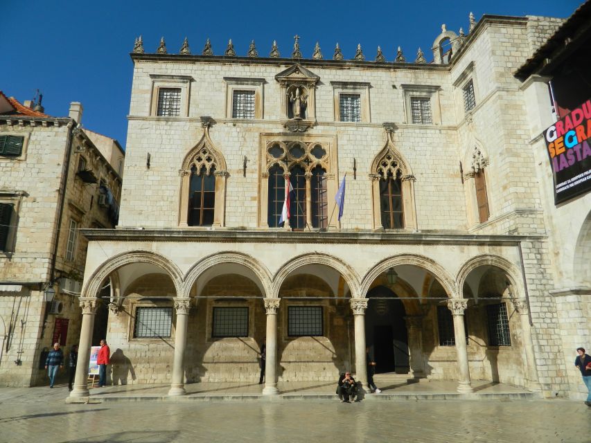 Dubrovnik: Panoramic Ride and Old Town Guided Walking Tour - Fort Imperial Photo Time, Then Back Down to Old Town