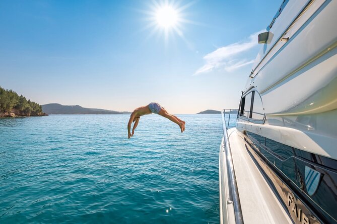 Dubrovnik: Private Boat Tours to Elaphite Islands - Stop 1: Kolocep Island, reefs and a sea cave swim break