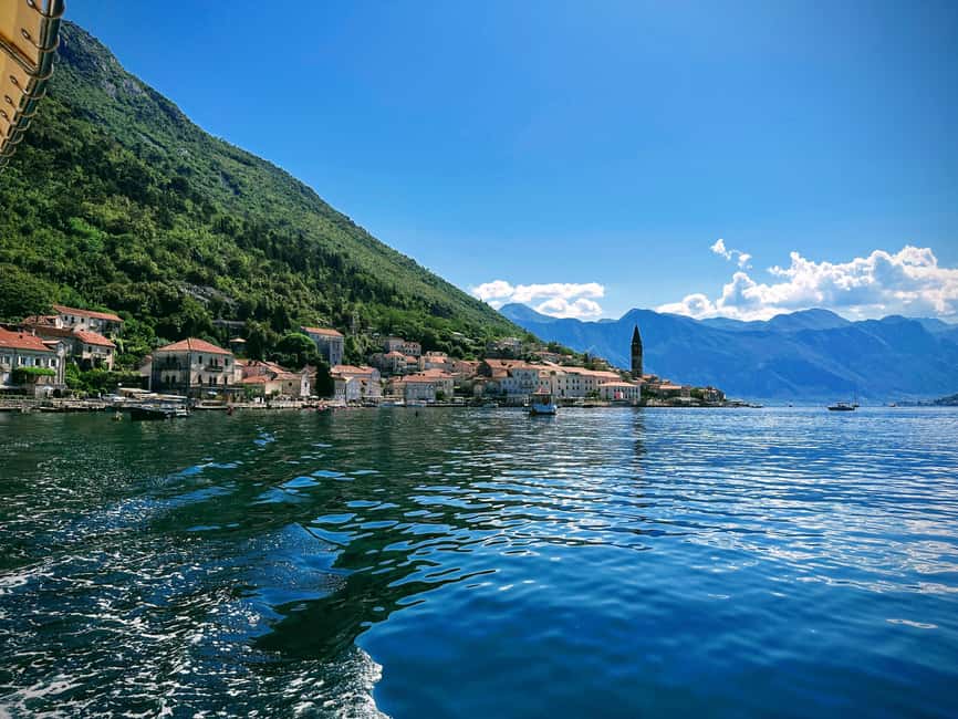Dubrovnik: Private Tour to Montenegro, Kotor, and Perast - Perast’s Car-Free Old Town, Quiet Waterfront Views, and the Islands
