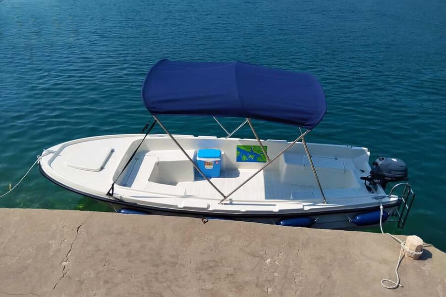 Dubrovnik: Rent a fun and easy to use boat without license - Key highlights that make this rental special