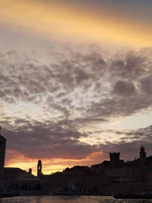 Dubrovnik: Sunset Catamaran Cruise with Sparkling Wine - What the sparkling wine adds (and what you should expect)