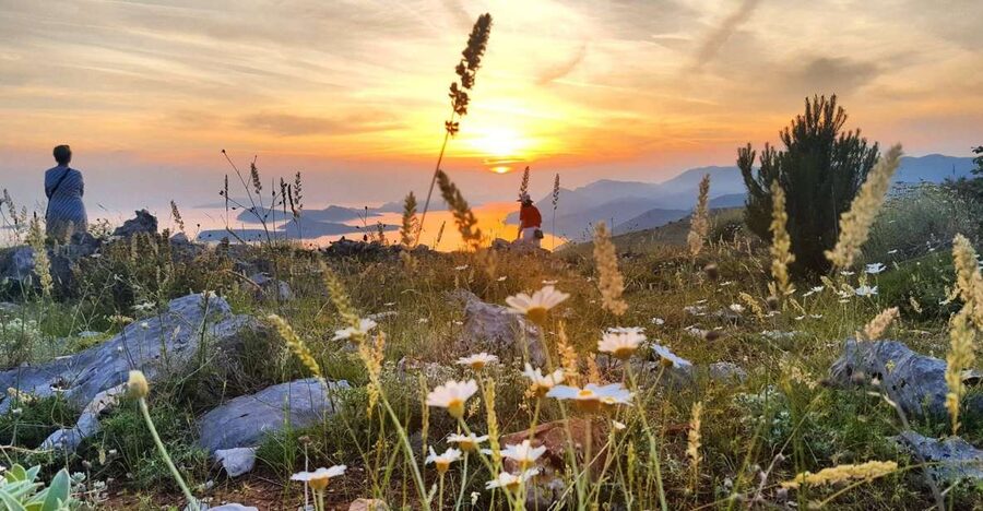 Dubrovnik: Sunset Panorama Tour with Glass of Wine - Why this 2-hour Dubrovnik sunset plan works