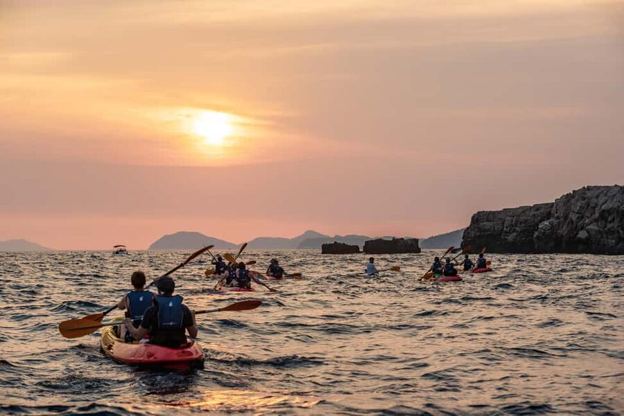 Dubrovnik: Sunset Sea Kayaking Tour - Why the sunset timing changes everything near Dubrovnik