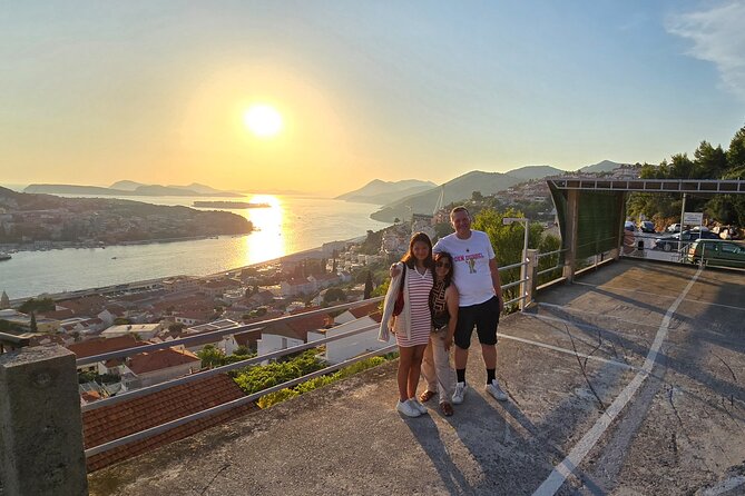 Dubrovnik Sunset Tour with Scenic Views and Local Wine - Hotel Adria and Vedo Bosanka Viewpoints: Multiple Angles of Old Town and Lokrum