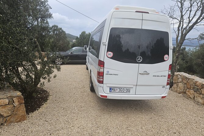 Dubrovnik to Split luxury transfer with 5course LUNCH INCLUDED - Why the Food Here Feels Local, Not Staged