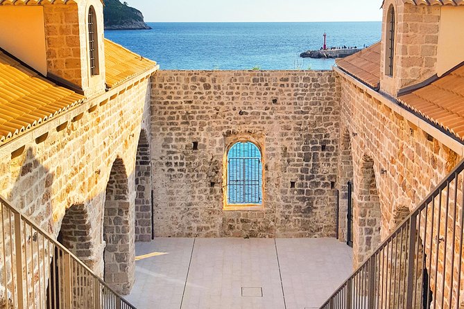 Dubrovnik walking history tour - Orlando’s Column: A Freedom Marker You Can’t Miss