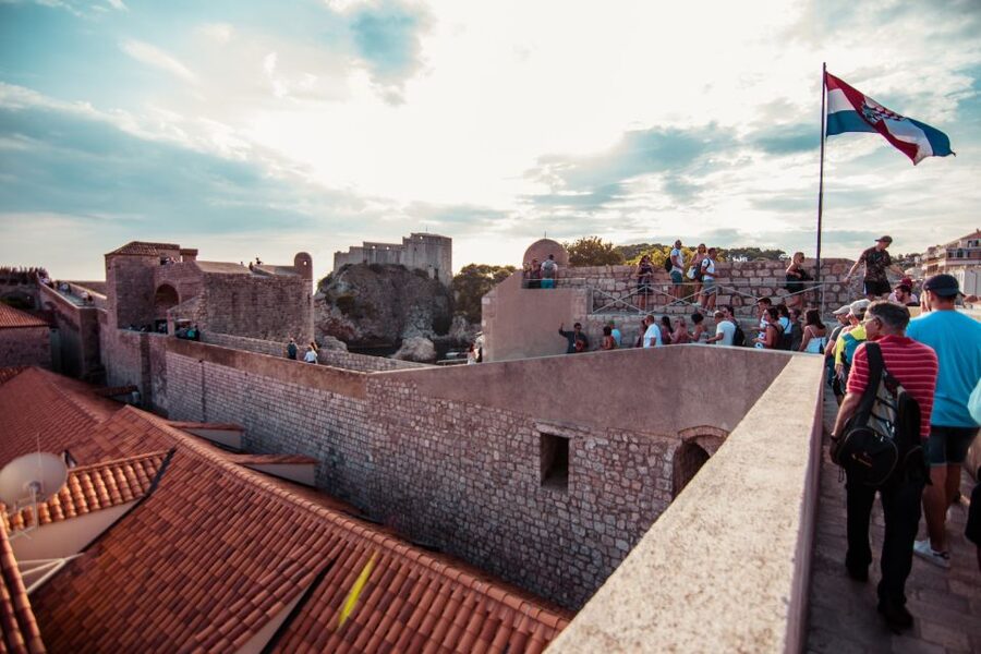 Dubrovnik: Walls and Wars Walking Tour - Key Highlights You Can Expect