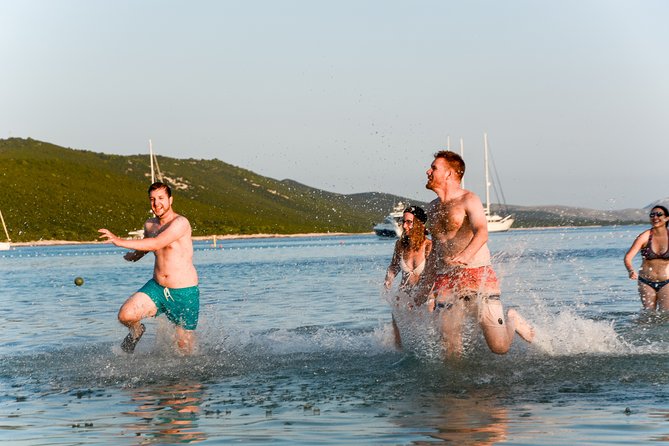 Dugi Otok - full day kayak adventure - What your group actually does on the kayak day