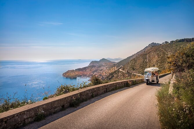 E-Tuk Tuk Tour in Dubrovnik - The Pace, the Roads, and Why Motion Helps