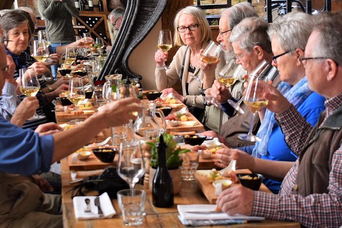 Educational wine tasting in Split - Pacing and group size: relaxed, and small enough for real questions