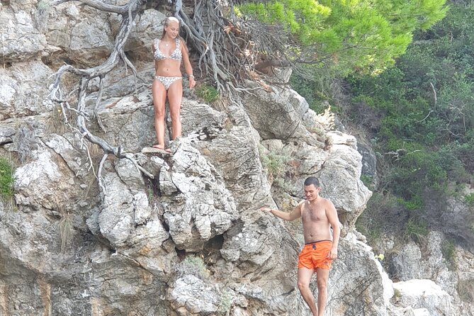 Elaphiti Island private boat tour - Onboard Comfort: Speedboat Style, Safety, Drinks, and Snorkel Gear