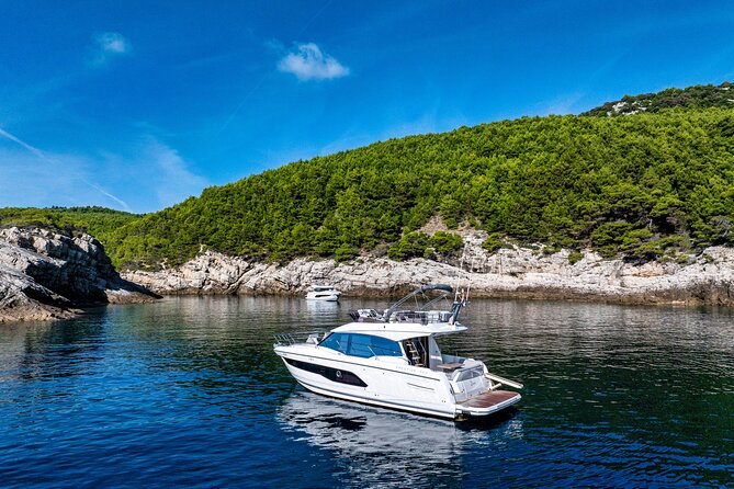 Exclusive Luxury Yacht Tour of the Elaphiti Islands - The rhythm of an 8-hour private yacht day