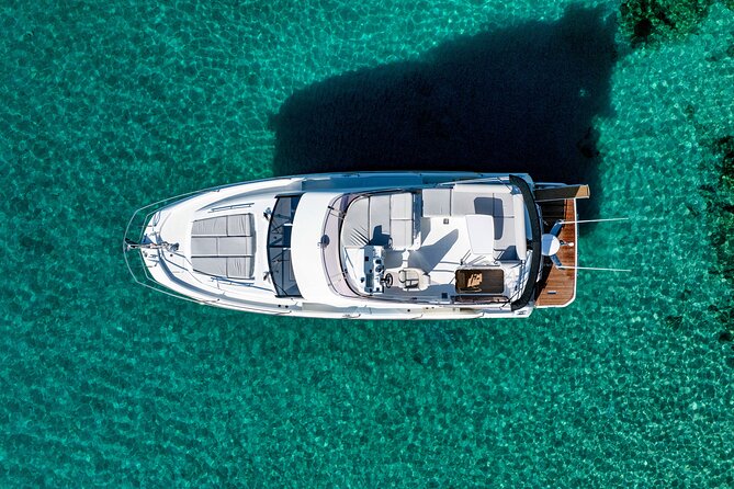 Exclusive Luxury Yacht Tour of the Elaphiti Islands - Seeing Dubrovnik’s walls from the water (about 30 minutes)