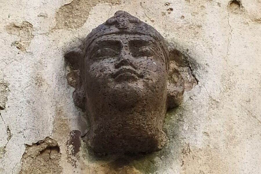 Experience Split History Walking Tour With Local Historian - Peristil to Jupiter’s Temple: the palace in full “power mode”