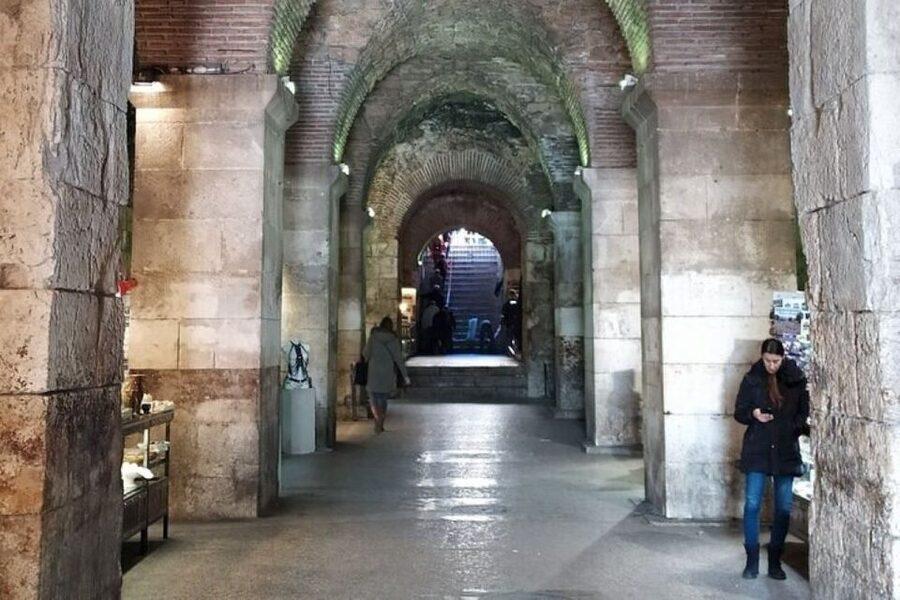 Experience Split History Walking Tour With Local Historian - Cathedral of Saint Domnius: where centuries overlap
