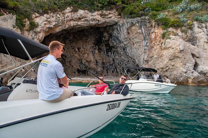 Explore Blue & Green Caves With Speedboat - Private Tour - Your Snorkel and Photo Windows: How to Use the Gear