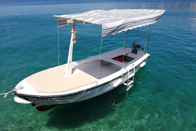 Explore west side of island Brač with Pasara boat - Traditional Dalmatian boat - Bobovišće: the kind of village stop that feels local