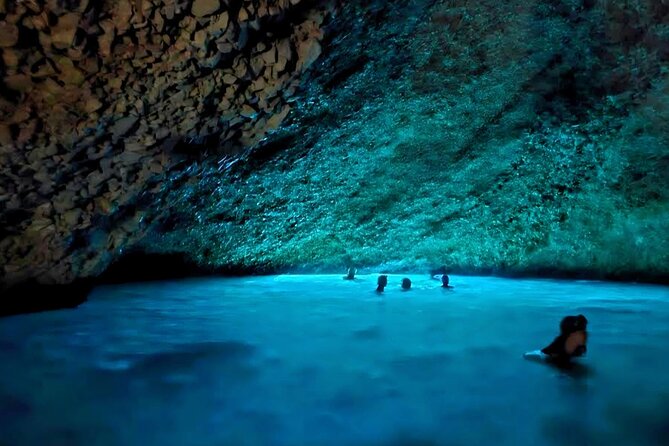 Fd boat-trip Medulin - Blue cave - Cres + lunch + dolphin search - Key highlights at a glance