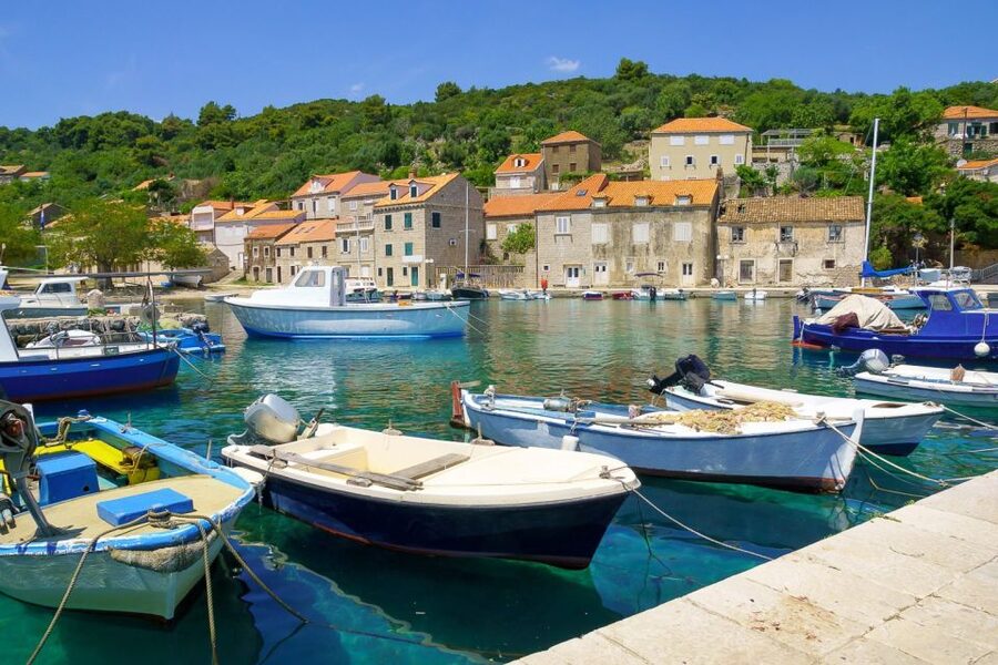 From Dubrovnik: Elaphite Islands Day Trip with Lunch - The Real Value: Guided, But Still Flexible