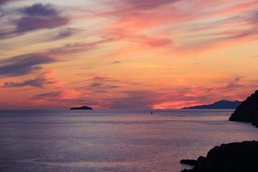 From Dubrovnik: Golden Hour Sunset Cruise with Free Drinks - Dress for Sea Air: Camera, Sweater, and Practical Comfort
