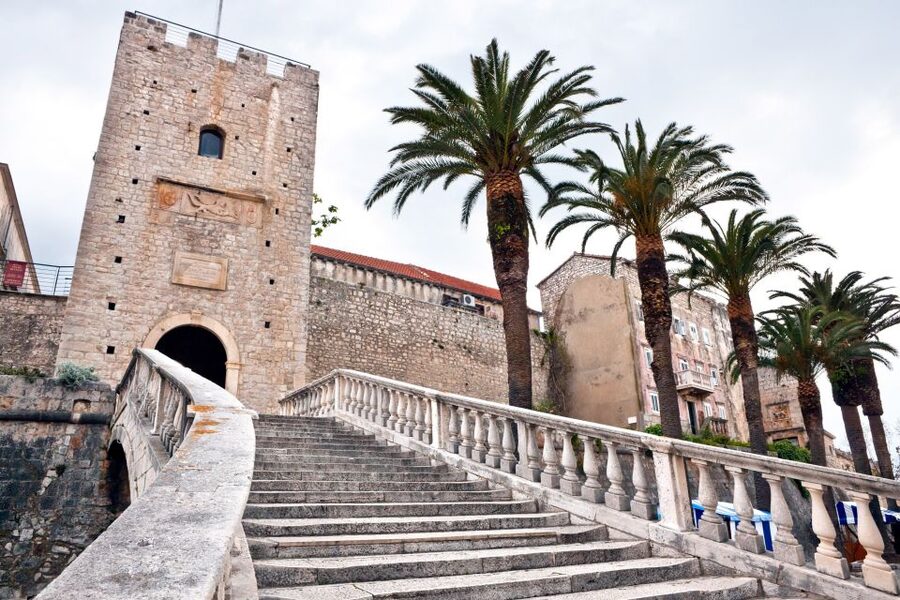 From Dubrovnik: Guided Tour of Pelješac & Korčula - Korčula’s Walled Old Town, Medieval Streets and Marco Polo Lore