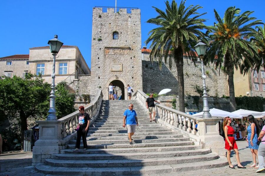 From Dubrovnik: Guided Tour of Pelješac & Korčula - Guide Quality and Time on the Road, Two Things You Should Plan Around
