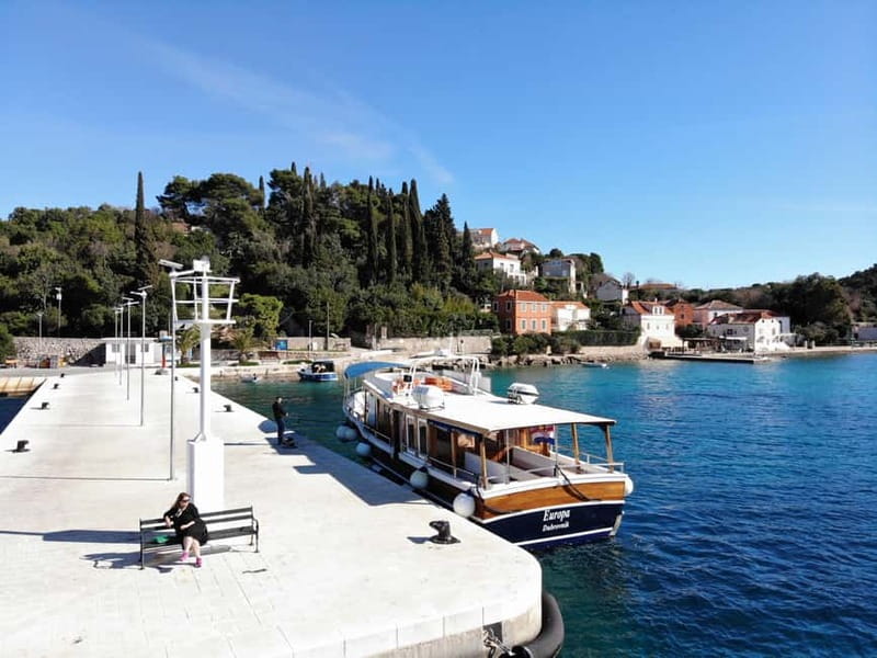 From Dubrovnik: Hop-On-Hop-Off Elaphiti Islands Boat Tour - How the hop-on-hop-off schedule really plays out