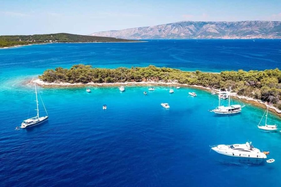 From Makarska:Hvar and Brač Island : Day Tour with speedboat - Your boat setup: Quicksilver Activ 605 vs Cap Camarat 7.5