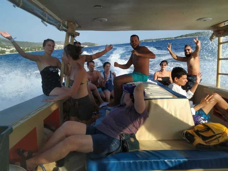 From Milna, Supetar, Postira: Magical Blue Cave and Hvar - Blue Lagoon near Budikovac: when the swim is the highlight (and how to handle the wait)