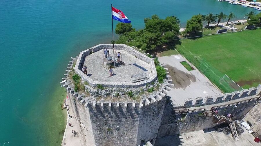 From Omiš: Krka Waterfalls and Trogir Group Tour - Krka and Trogir in One Day: Why This Combo Works