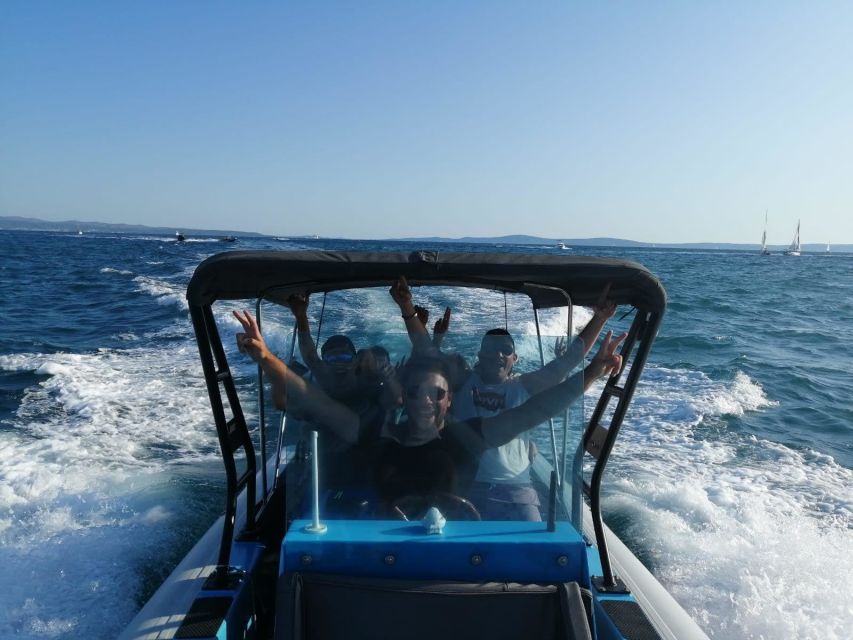 From Split: Blue Cave and 5 islands-Day Tour - Veliki Budikovac swim stop: where the snorkeling gear matters