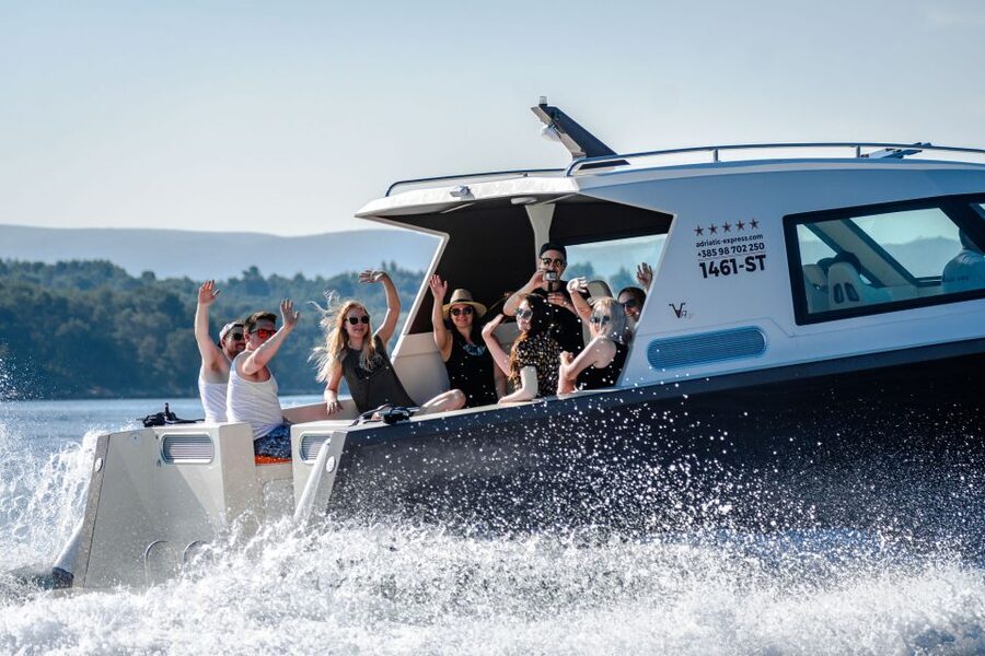 From Split: Blue Cave and Hvar Guided Tour by Luxury Boat - Hvar city in one hour, how to wander without rushing