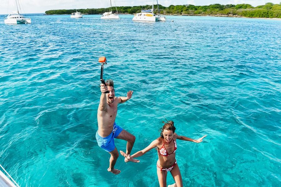 From Split: Blue Cave, Mamma Mia, Vis & Hvar 5-Island Tour - Key things you’ll notice on this 5-island speedboat day