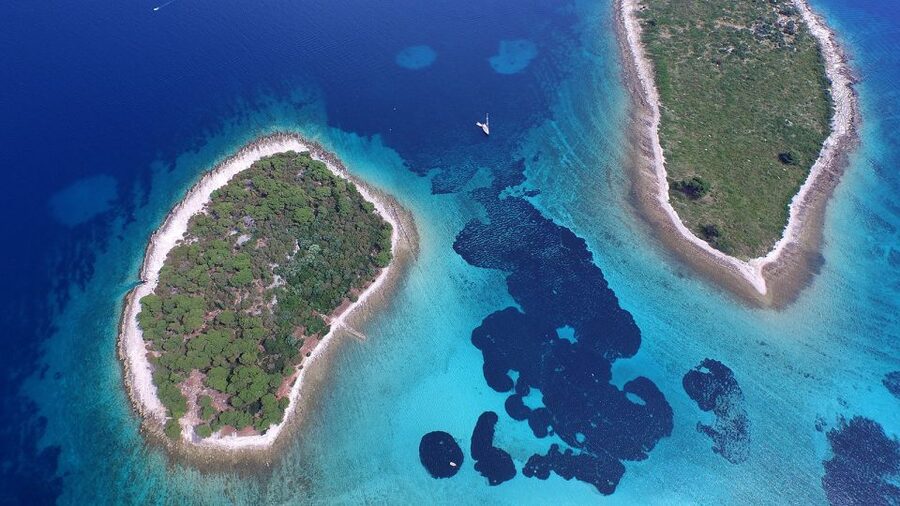 From Split: Blue Lagoon and Trogir Half-Day Speedboat Tour - Blue Lagoon, Drvenik area: swimming and snorkeling in turquoise water