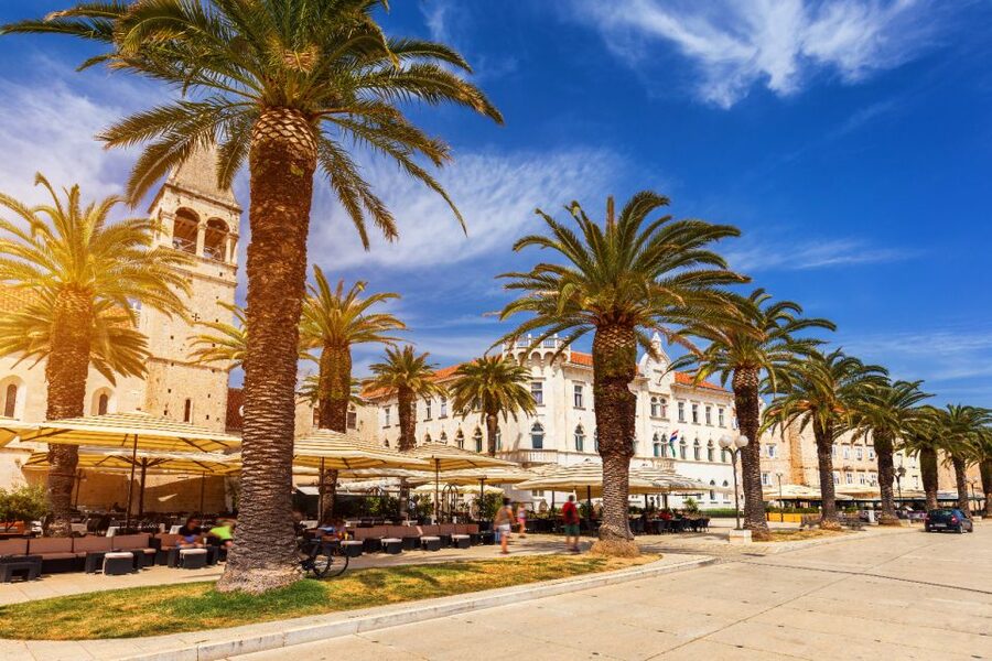 From Split: Krka Waterfalls Cruise & Trogir Walking Tour - H2: Guide style and coach-day comfort, what to expect in the real world