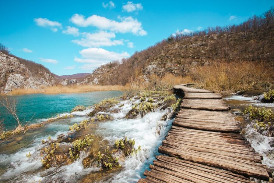 From Split or Trogir: Plitvice Lakes Guided Tour - Electric Train From Prošćansko Lake: Finishing Strong Without Burning Out