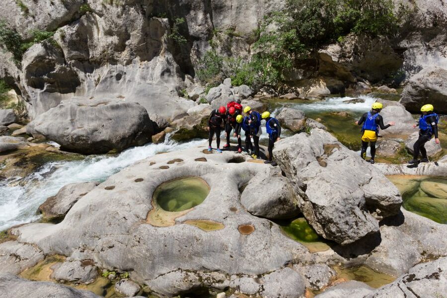 From Split or Zadvarje: Cetina River Canyoning - Safety Briefing and First Technique Coaching