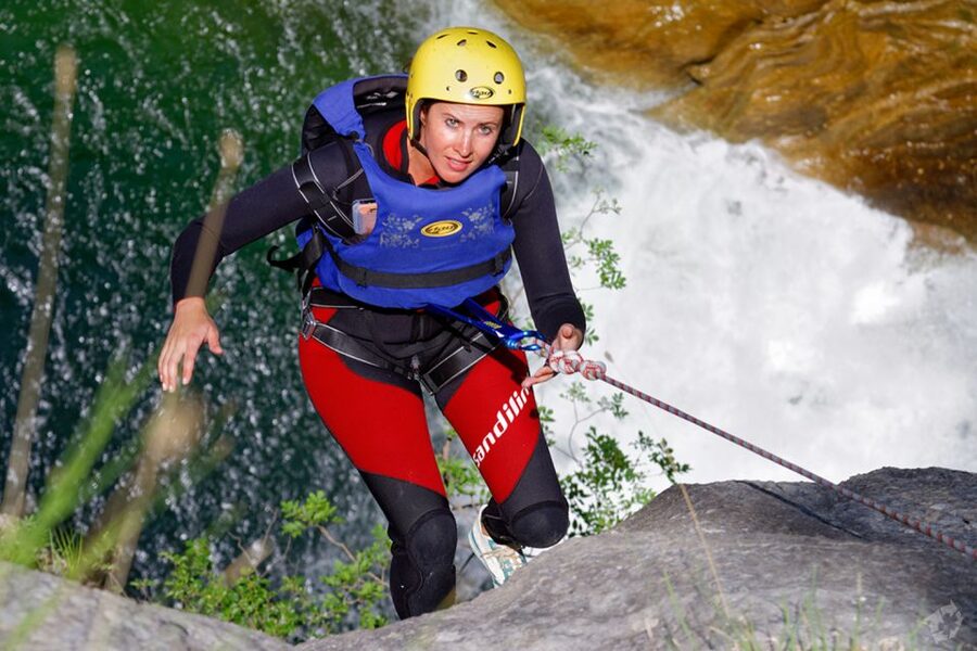 From Split or Zadvarje: Extreme Canyoning on Cetina River - Guides and group energy: the human part that makes it work