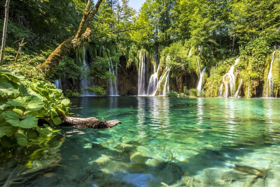 From Split: Plitvice Lakes Fully-Guided Day Tour - From Split Riva To Plitvice, what the day really feels like