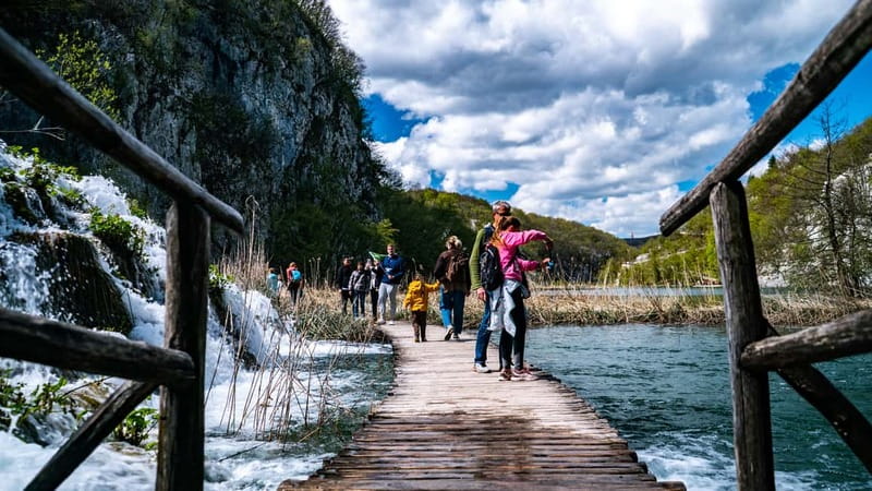 From Split: Plitvice Lakes Guided tour - Price and value: $76 plus the cash-only entrance ticket